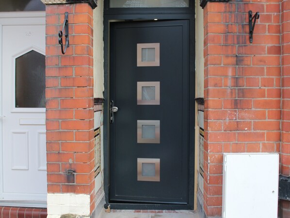 Exterior - Townhouse @ 282 Walthall Street Crewe (Crewe)