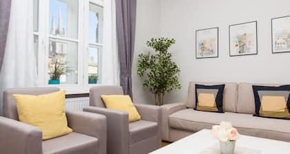 Luxury Main Square Apartments