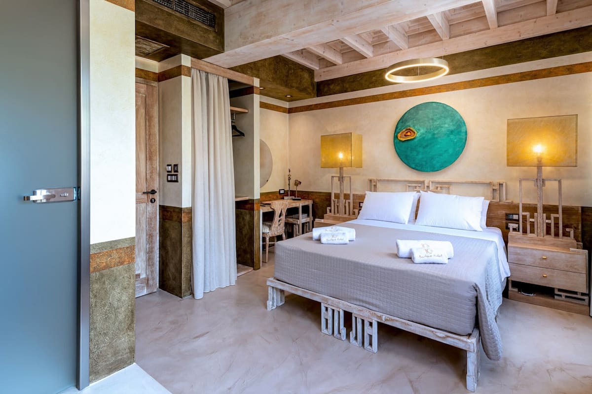 Junior Suite Kamiros | 1 bedroom, down comforters, minibar, in-room safe