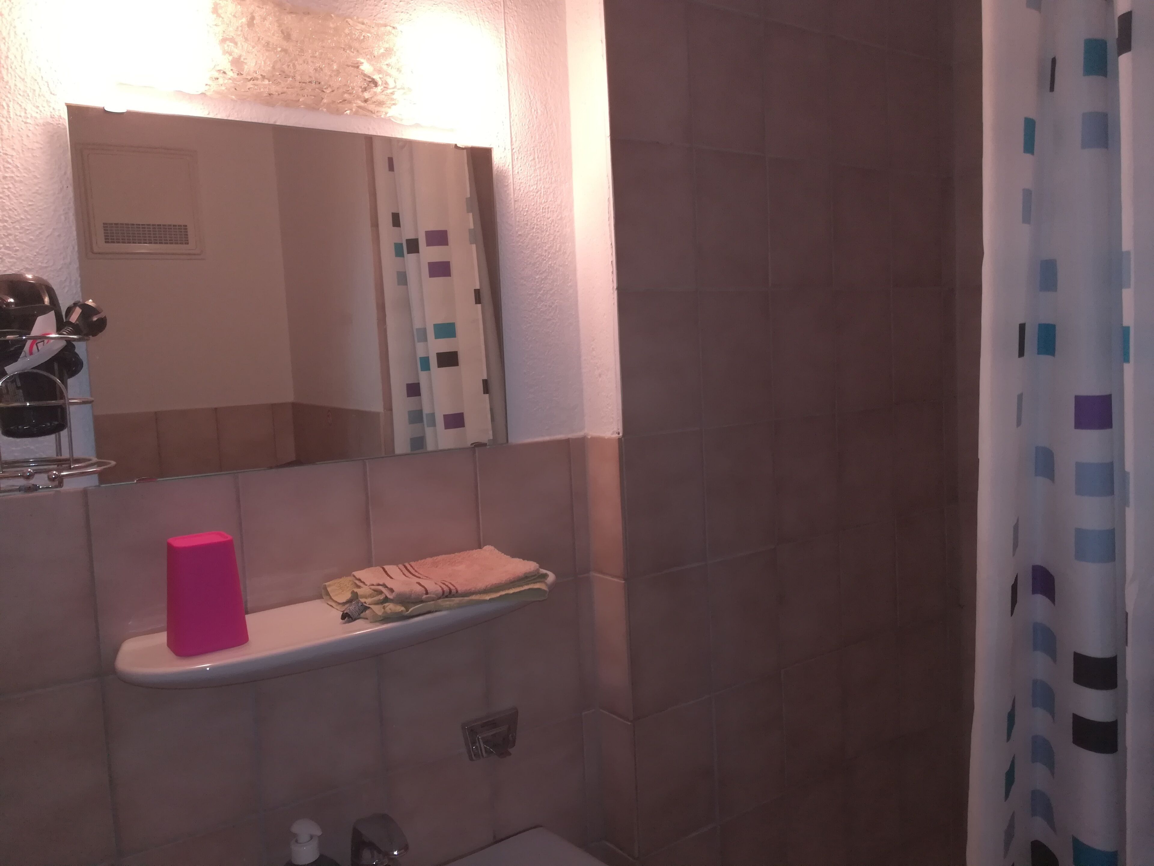 Economy Single Room, Private Bathroom | Bathroom