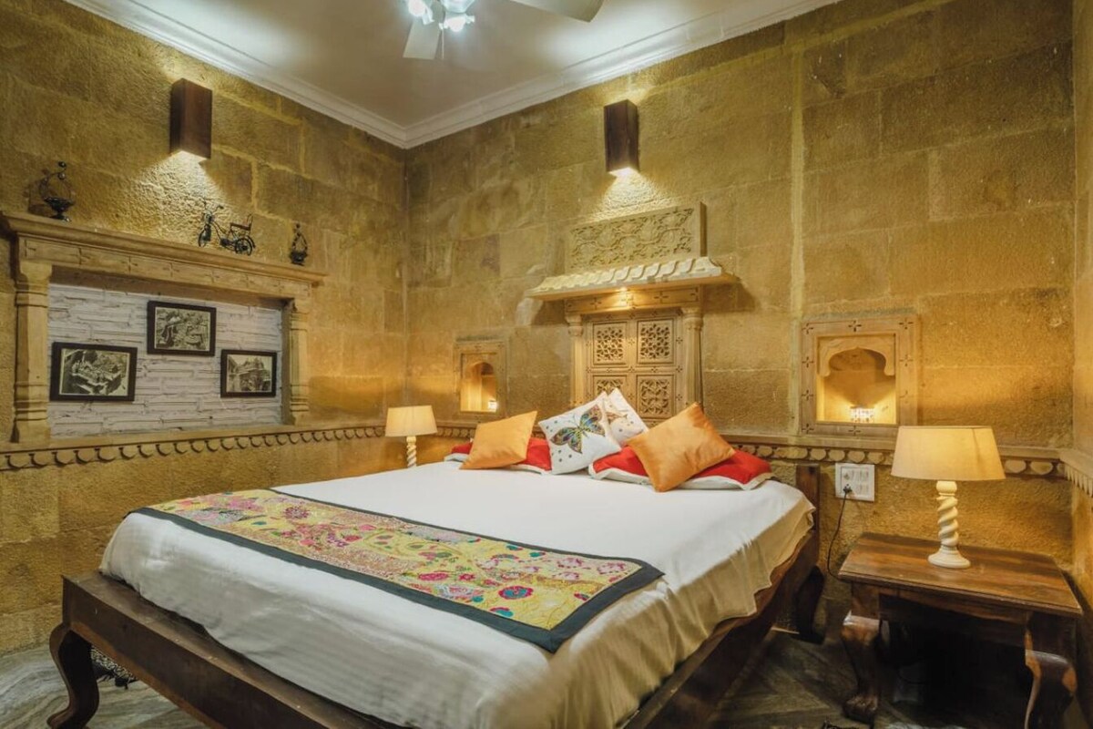 Superior Double Room | WiFi (free), bed sheets