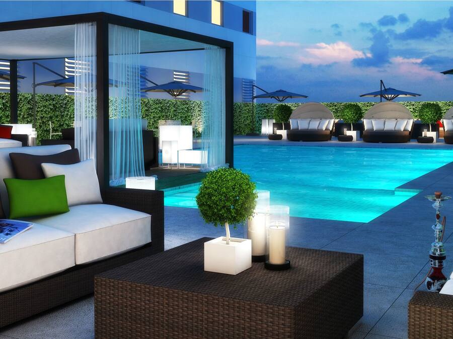 Piscina externa, funciona das 7h às 19h, guarda-sóis, espreguiçadeiras
