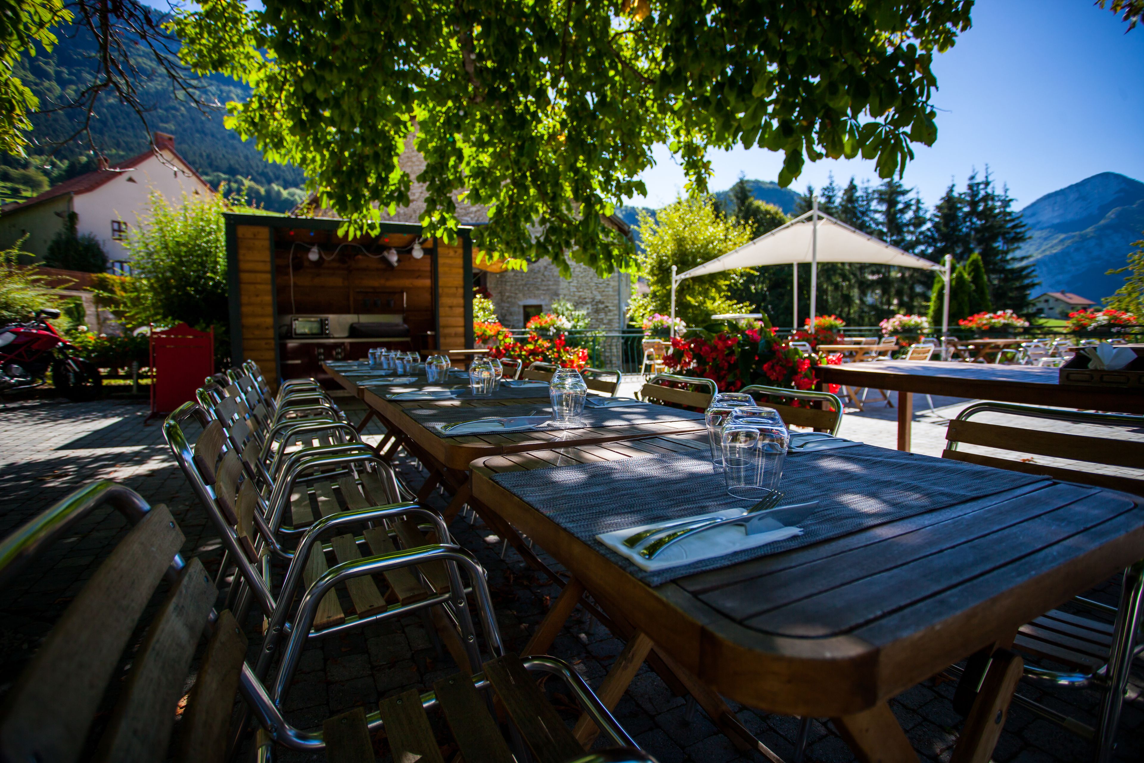 breakfast, lunch, dinner served; local cuisine