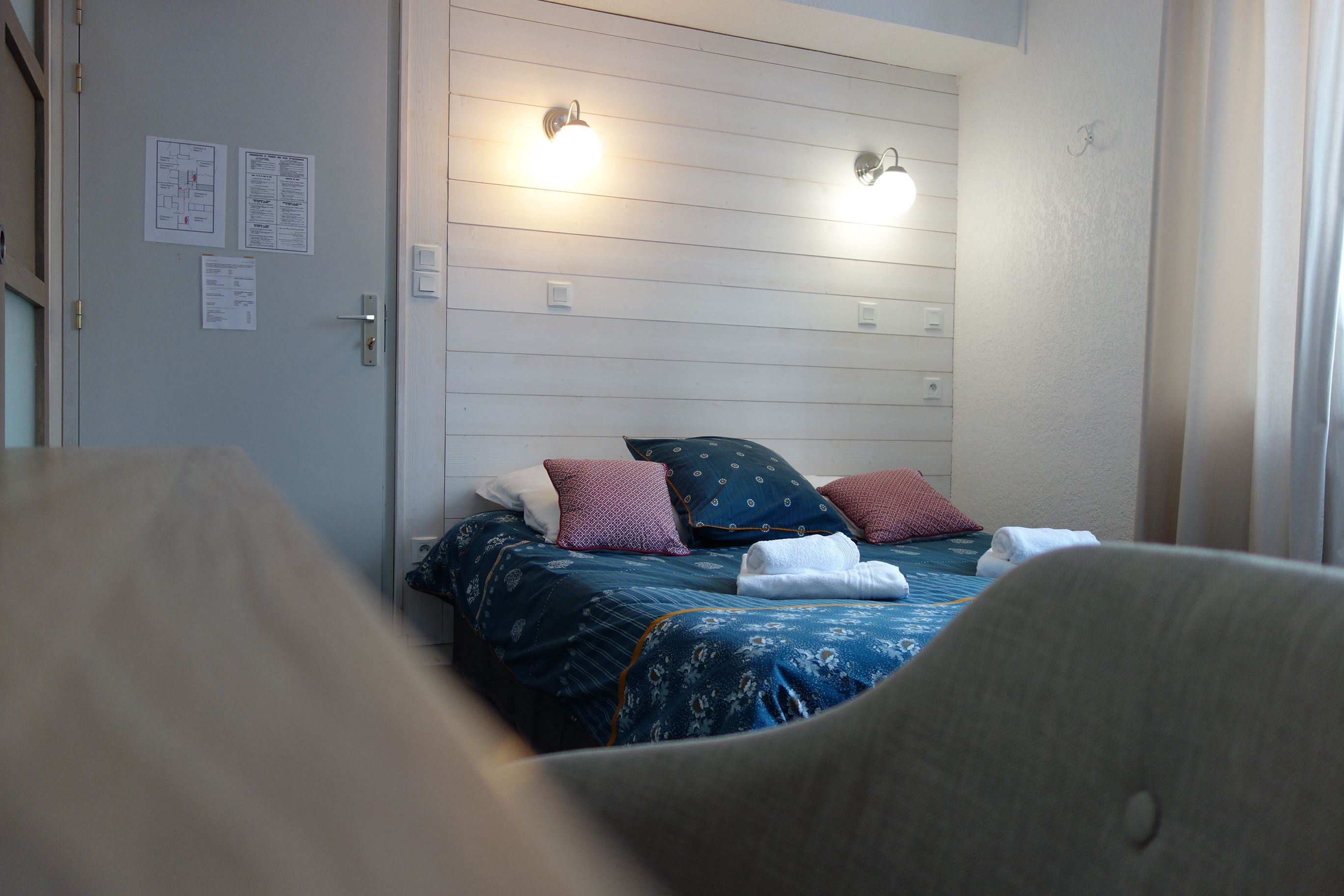 double room | individually decorated, individually furnished, desk, iron/ironing board