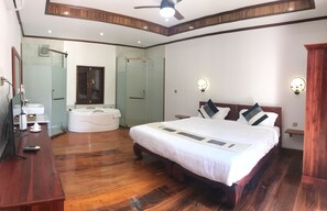 Deluxe Double Room | In-room safe, free WiFi - Wisdom Mystery Hotel (Luang Prabang)