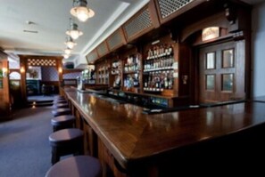 Bar (en el alojamiento)