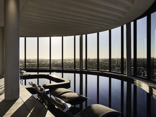 Hotel Chadstone Melbourne MGallery Collection