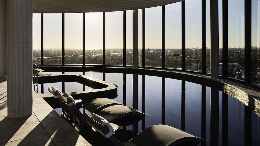 Hotel Chadstone Melbourne MGallery Collection