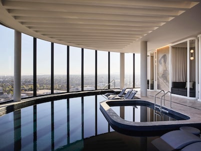 Hotel Chadstone Melbourne MGallery Collection