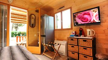 Le Racou | Una cassaforte in camera, con stile personalizzato