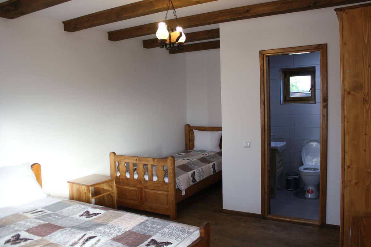 Deluxe Triple Room, Multiple Beds, Non Smoking