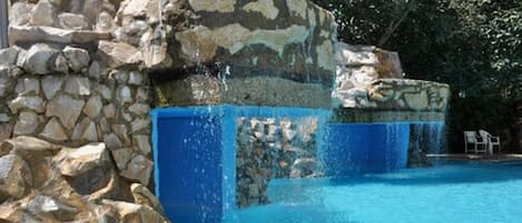 Indoor pool, outdoor pool, open 9:30 AM to 6:00 PM, pool umbrellas