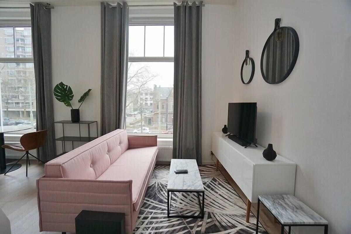 Studio Suite | City view