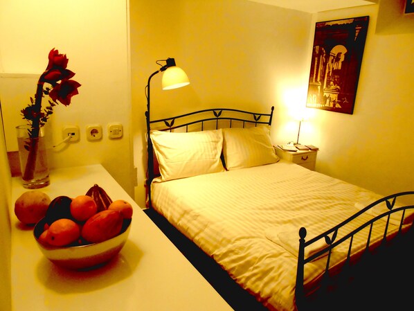 Studio (Priska) | Bureau, Wi-Fi gratuit, draps fournis