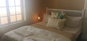 House, 3 Bedrooms, Non Smoking | 3 bedrooms, iron/ironing board, free cribs/infant beds, free WiFi - UniqueStay Greenways House (Cape Town)