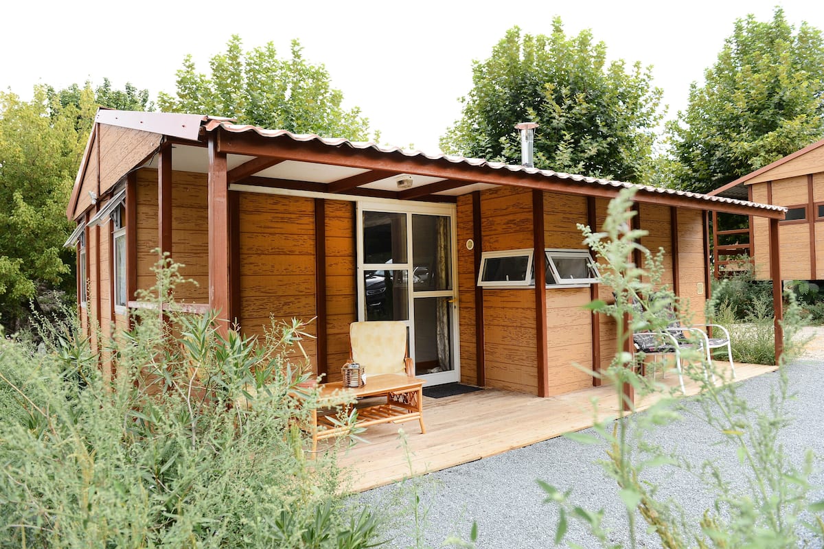 Klassieke bungalow | 1 slaapkamer, luxe beddengoed, individueel gedecoreerd