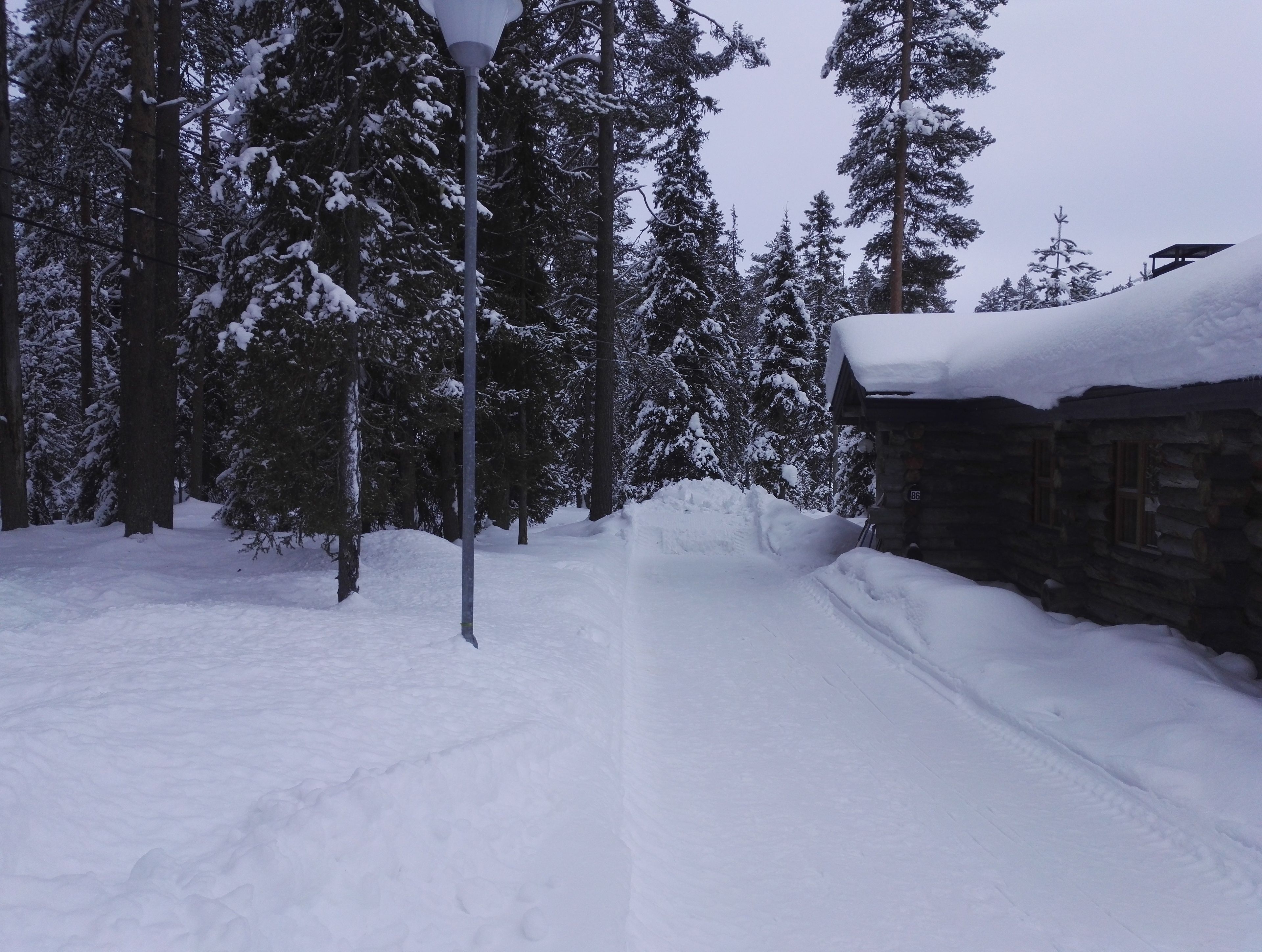 Utsikt mot gårdsplass