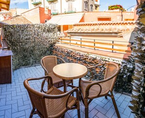 Habitació quàdruple júnior, terrassa | Vista des de l'habitació