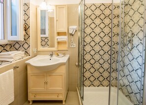 Bathroom - Real Borbone (Caserta)