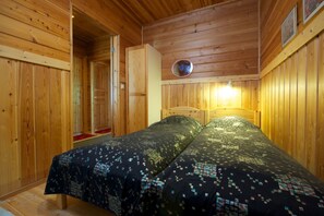 1 bedroom, individually furnished, desk, laptop workspace