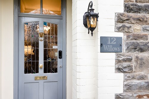 Willows-Cardiff Guest House
