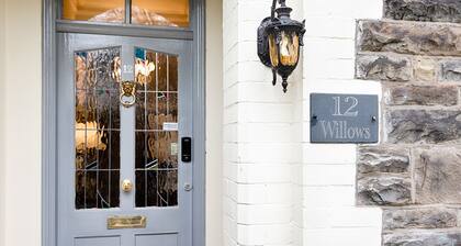 Willows-Cardiff Guest House