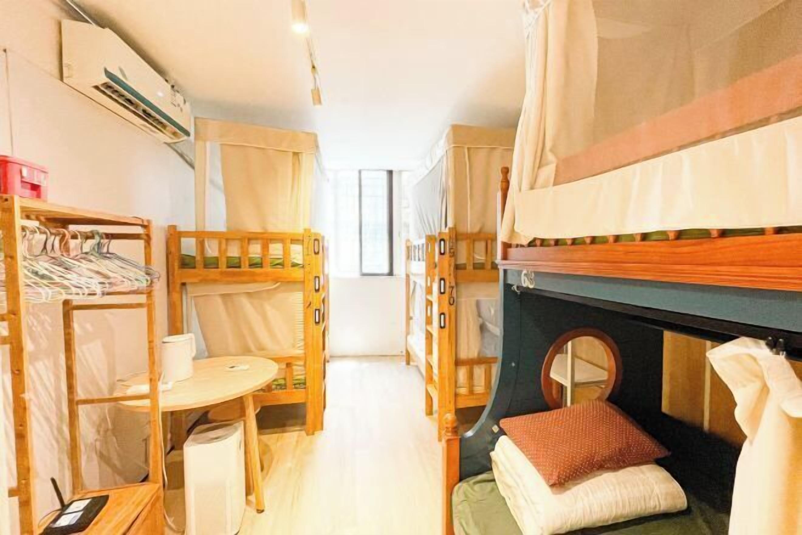 Rideaux d’obscurcissement, accès au Wi-Fi (inclus)