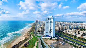 Panoramic Apartment | Beach/ocean view - Sea Breeze Apartmens (Netanya)