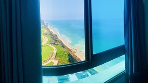 Comfort Studio | Beach/ocean view - Sea Breeze Apartmens (Netanya)
