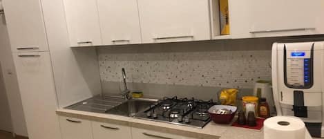 Bollitore elettrico, pentole/stoviglie/utensili