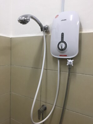 Apartment, 3 Bedrooms | Bathroom | Shower, free toiletries, hair dryer, slippers - Home of Heaven (Bintulu)