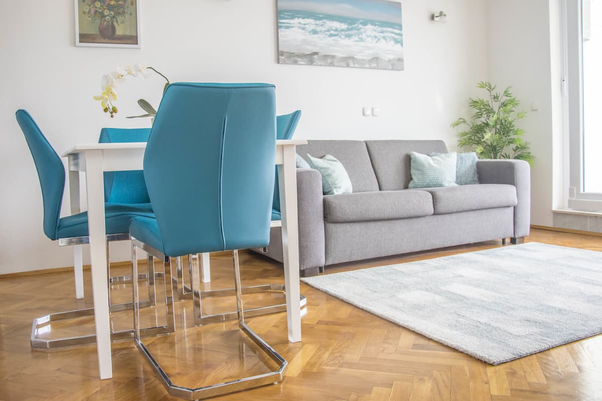 Superior Apartment, 1 Bedroom, Partial Sea View | Living room