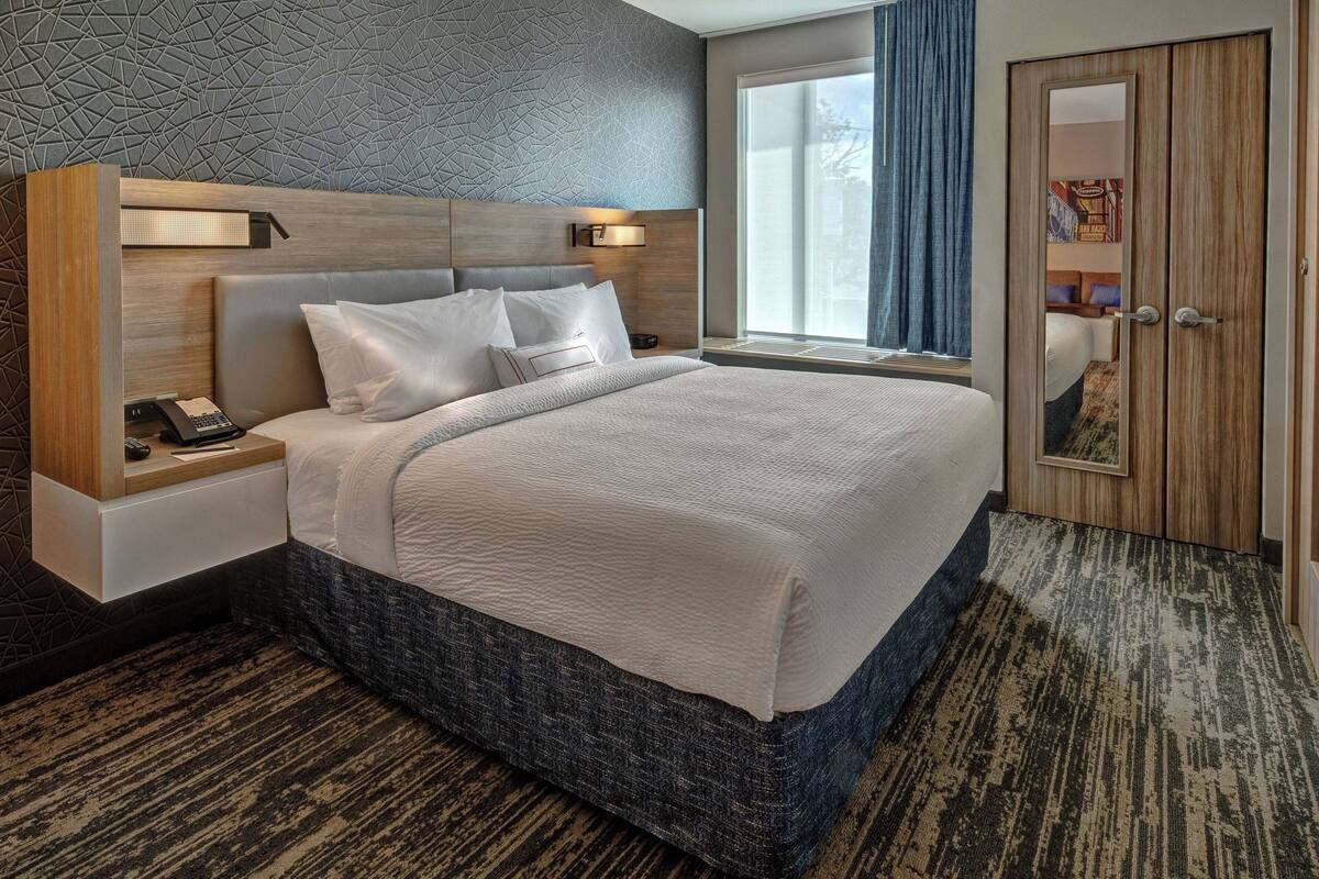 Peralatan tempat tidur premium, gebar bulu kapas, tilam berlapik 