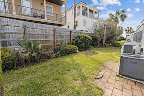 Townhome, 3 Bedrooms | Property grounds