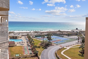 Condo, 2 quartos | Piscina