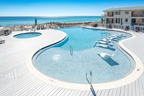 Condo, 2 Bedrooms | Pool