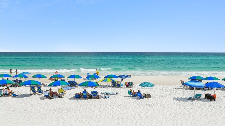 Sandpiper Cove 1115 3 Bedroom Condo by RedAwning