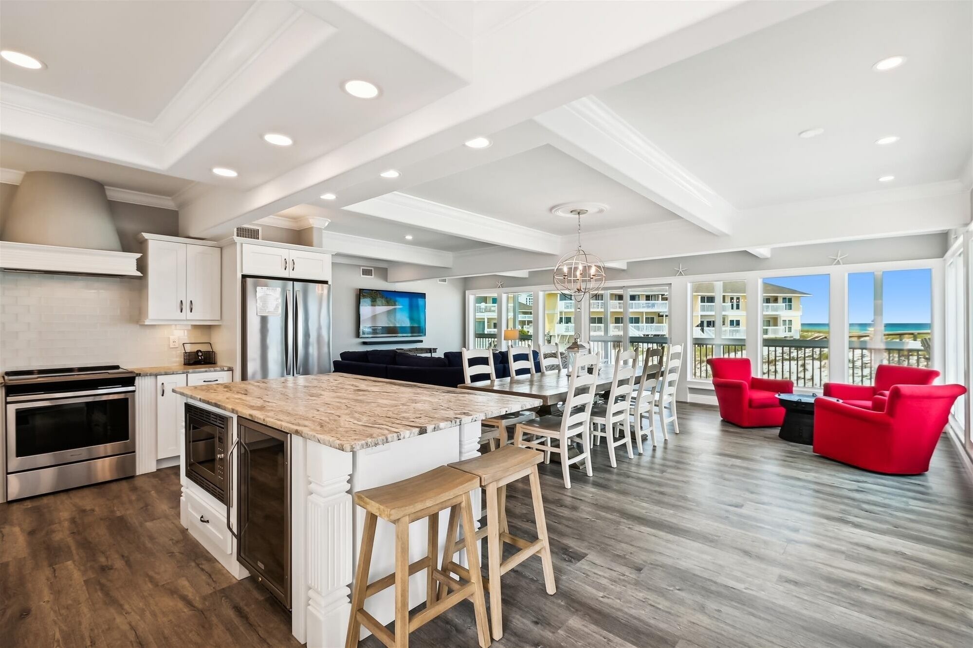 Condo, 3 Bedrooms | Private kitchen