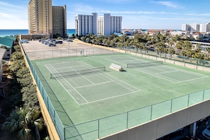 Condo, 1 Bedroom | Sports court