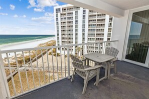 Condo, 2 quartos | Área da propriedade