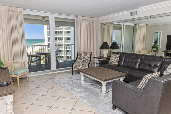 Living area - Shoreline Towers 1063 2 Bedroom Condo by RedAwning (Destin)