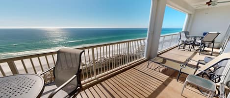 Condo, 3 Bedrooms | Outdoor dining