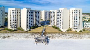 Condo, 2 Bedrooms | Exterior