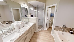 Bathroom - Oceania 405 3 Bedroom Condo by RedAwning (Destin)