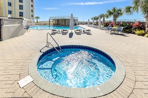 Pool - Inlet Reef 602 2 Bedroom Condo by RedAwning (Destin)