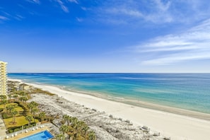Condo, 3 Bedrooms | Beach