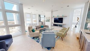 Maison, 5 chambres | Coin séjour | Télévision de 30 pouces avec chaînes par câble, cheminée