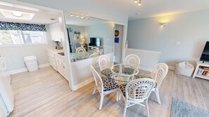 Townhome, 2 Bedrooms | Dining