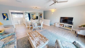 Townhome, 2 Bedrooms | Living area