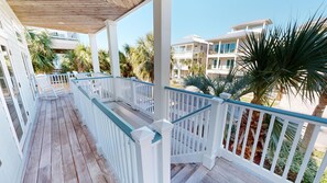 House, 4 Bedrooms | Terrace/patio